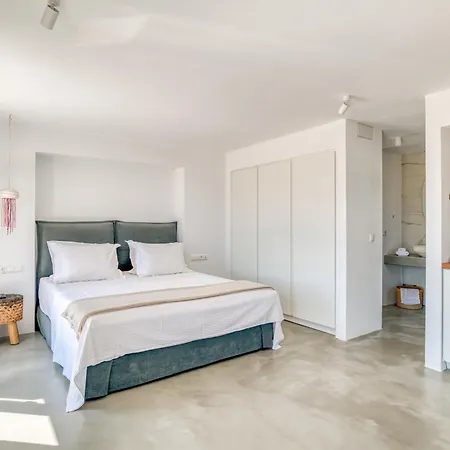 Amalthea, Outstanding Seaside Luxury Villa, Paros فيلة *