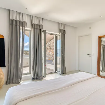 فيلة Amalthea, Outstanding Seaside Luxury Villa, Paros *