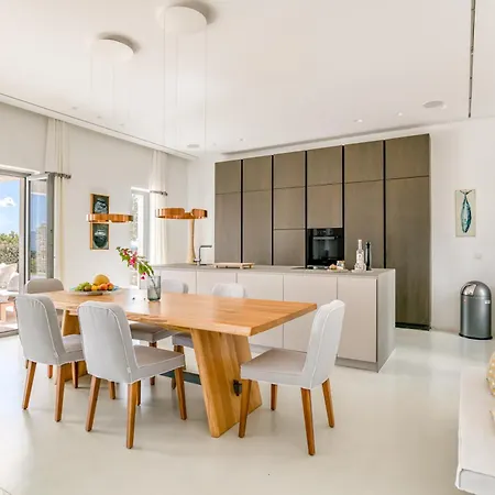 Amalthea, Outstanding Seaside Luxury Villa, Paros Santa Maria (Paros)